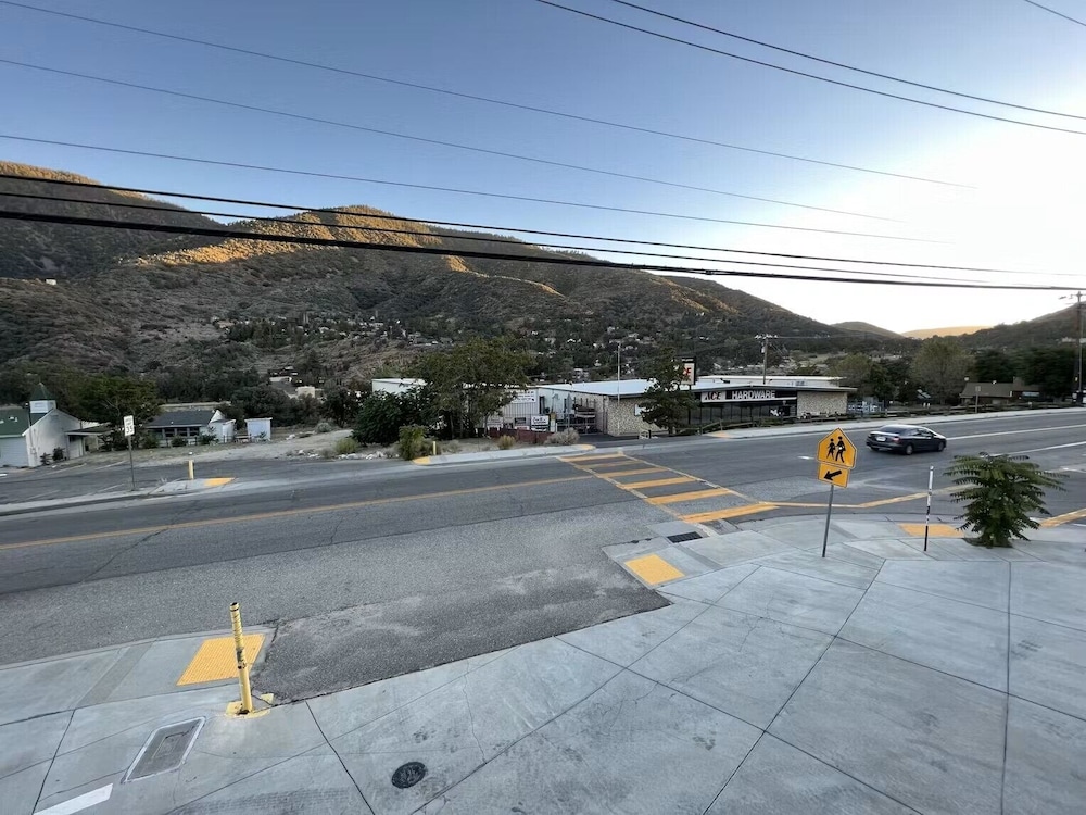 Frazier View Motel - photo 48