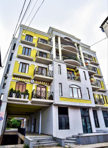 Valkhida's Apartment