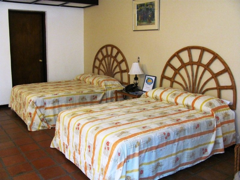 Pacific Paradise — hotel in San Salvador