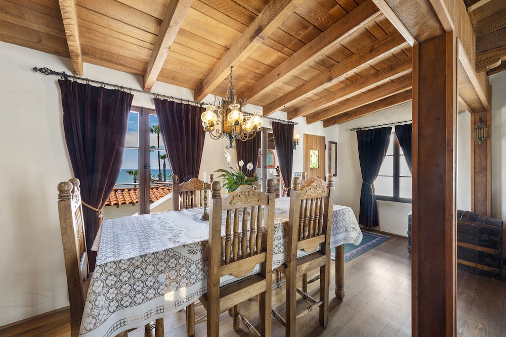 Oceanfront Hacienda - photo 11