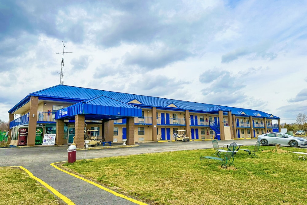Happy Stay Inn Madisonville I 69 By OYO - photo 51