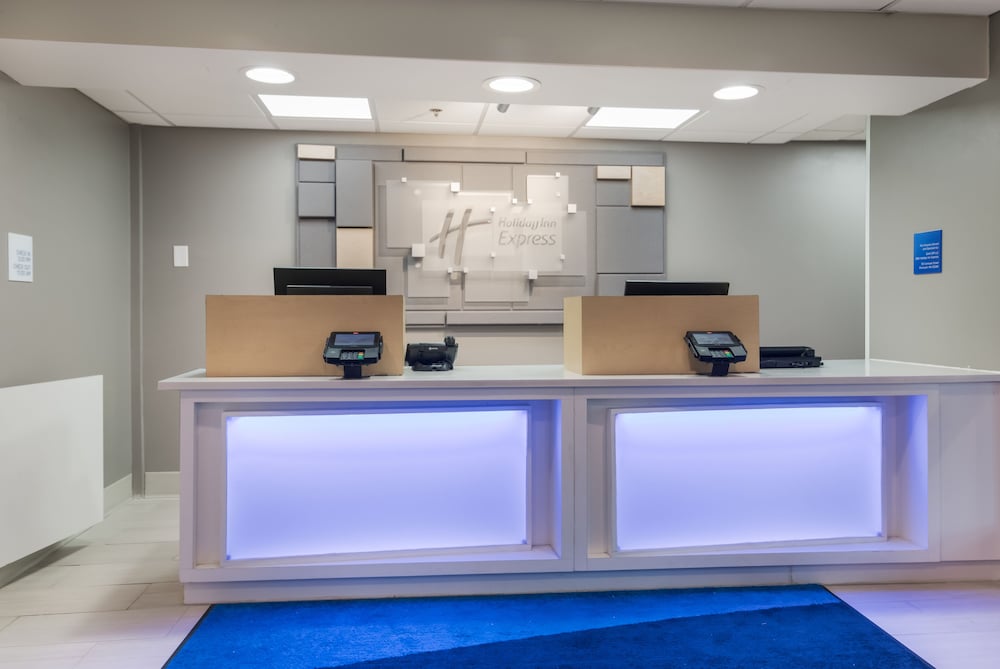 Holiday Inn Express Plymouth an IHG Hotel - photo 4