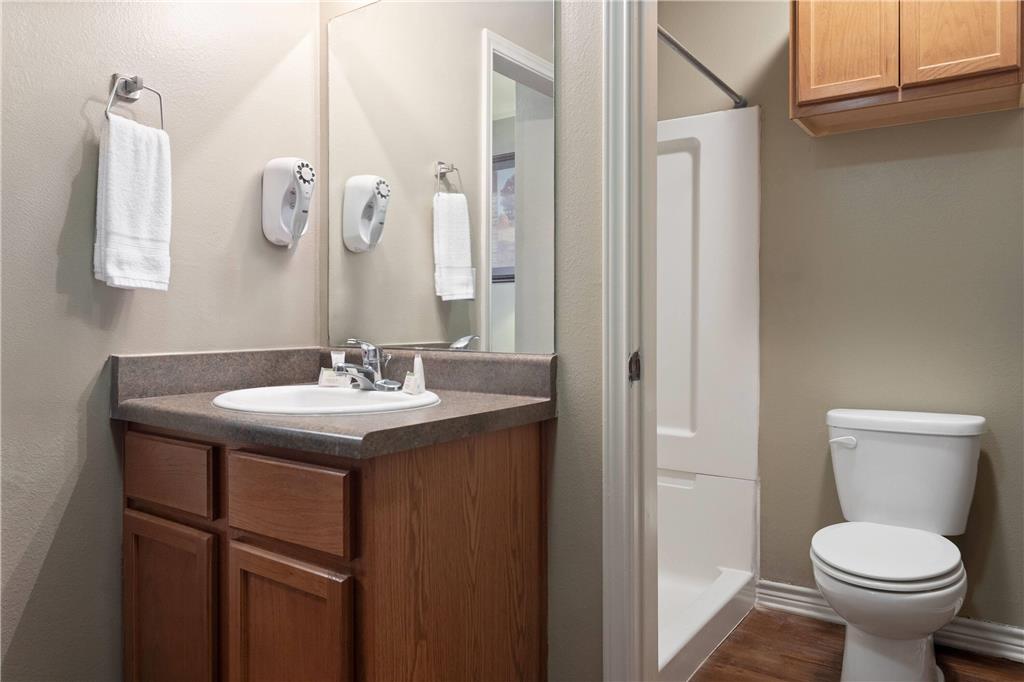Eagle's Den Suites Carrizo Springs a Travelodge by Wyndham - photo 21