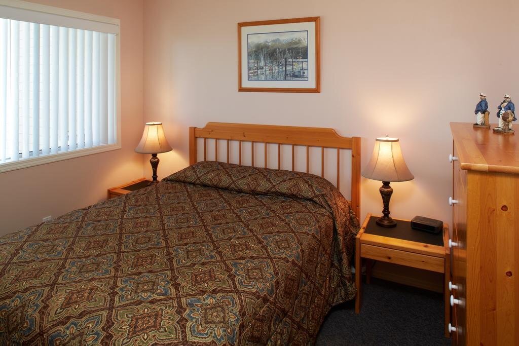 Madrona Beach Resort