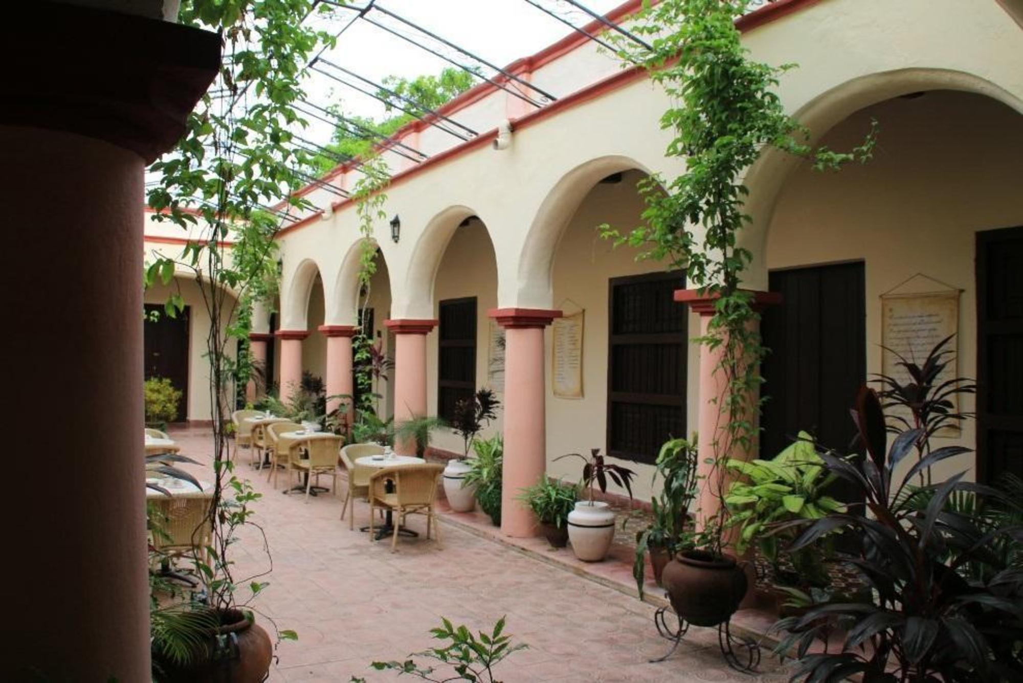Hotel E La Avellaneda — Camaguey — photo 5