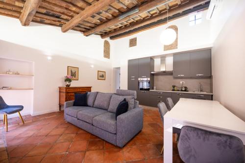 Domus Laurina Maison D'art Collection — 4-Star Luxury Hotel in Rome, Italy