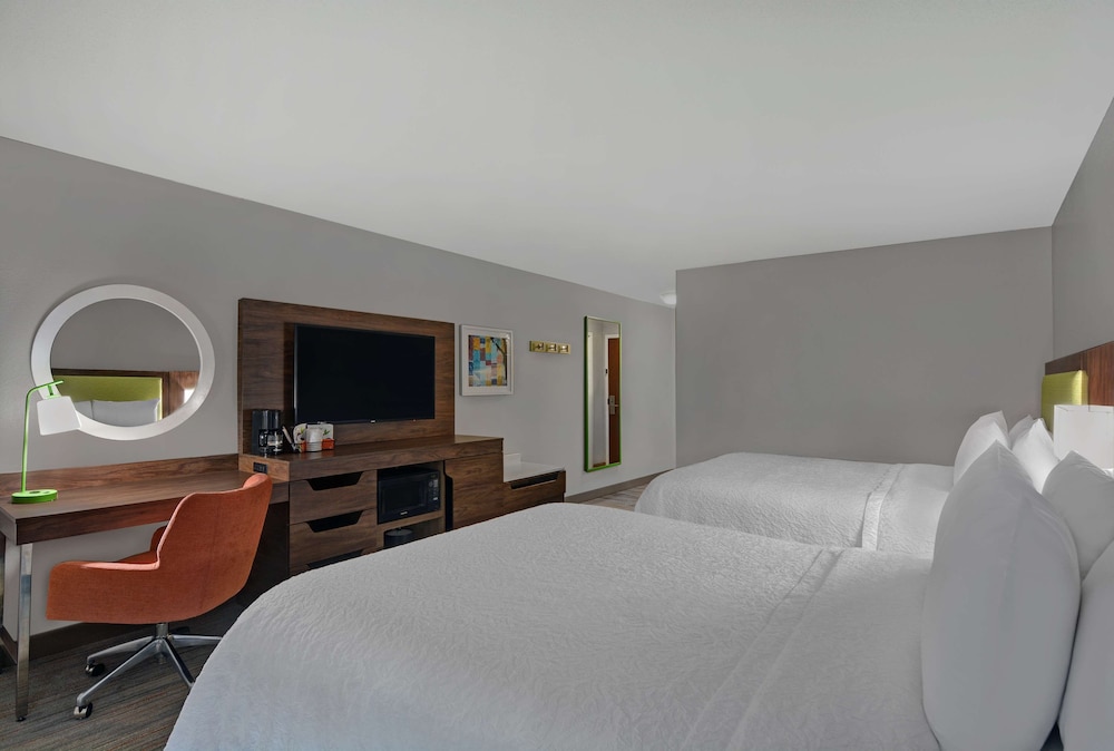 Hampton Inn Charlotte Monroe - photo 16