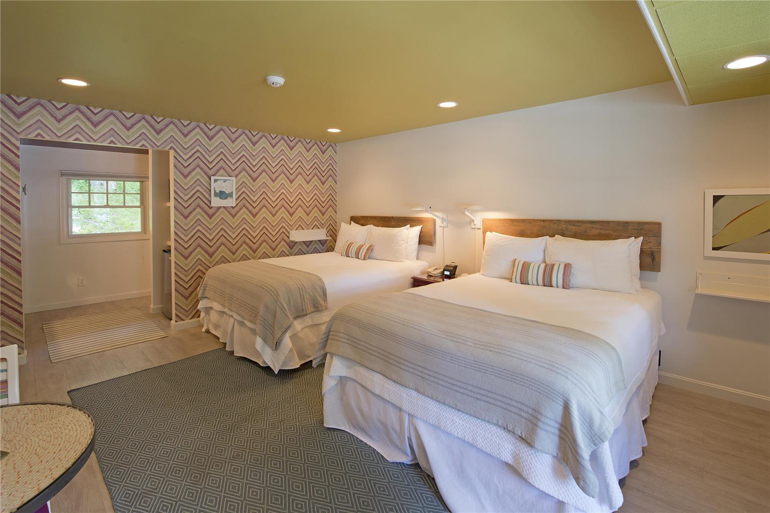 The Lodge at the Cove - photo 26