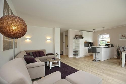 Reethaus Am Mariannenweg 09b — 4-Star Luxury Hotel in Ostseebad Boltenhagen, Germany