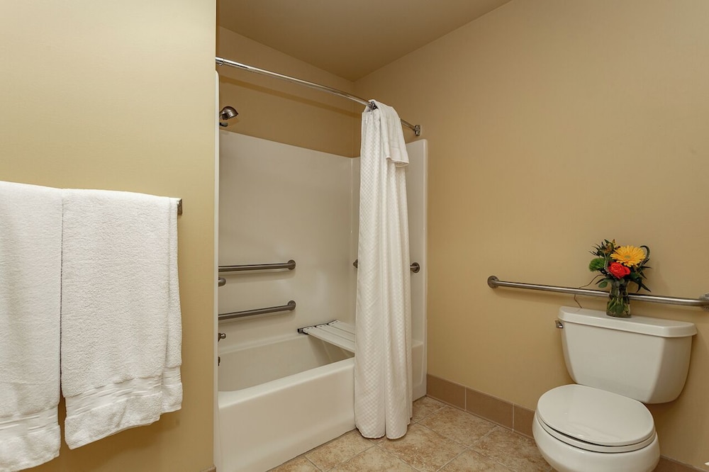 Jefferson Street Inn - photo 39
