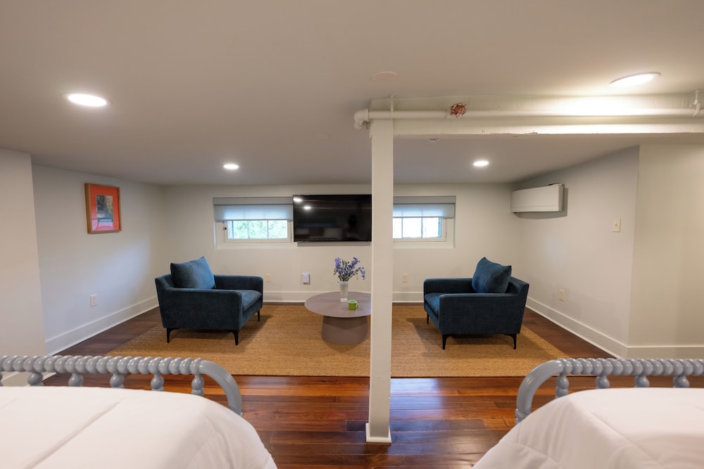 The Ashbrook Hotel - photo 24