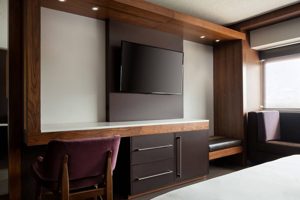 Walnut Creek Marriott - photo 16