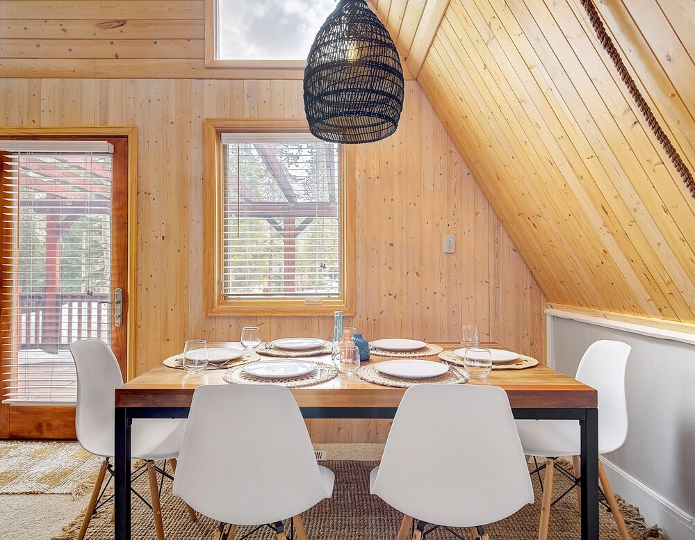 The Fox A Frame An Intimate Mountain Retreat - photo 14
