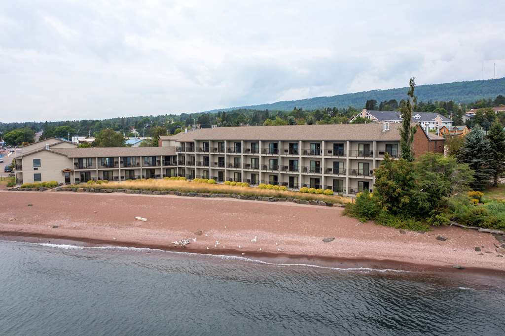 Best Western Plus Superior Inn - photo 75