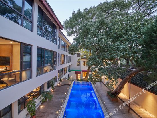 Grand House — 5-Star Luxury Hotel in Zhoushan, People's Republic of China