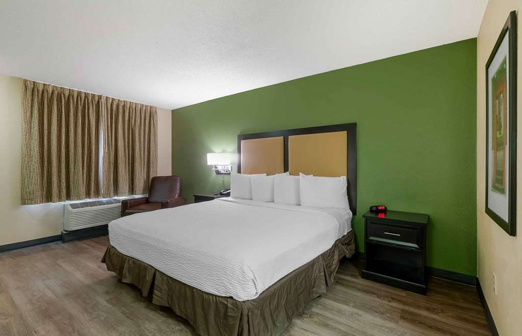 Extended Stay America Select Suites Atlanta Clairmont - photo 16