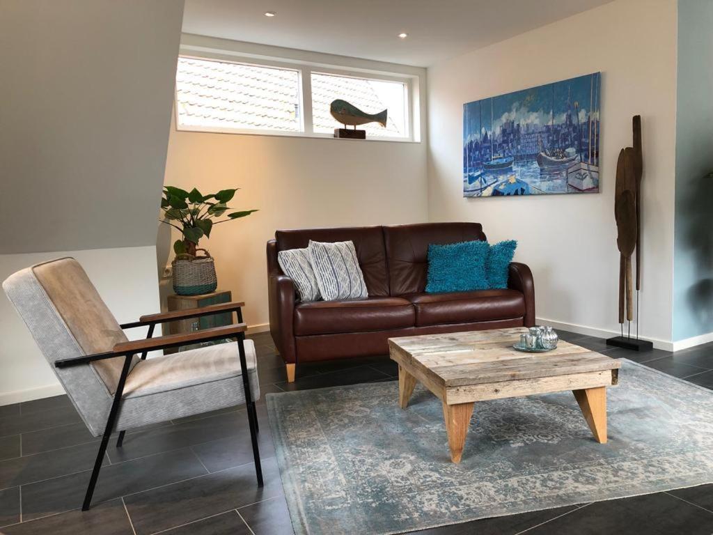 Cosy Harlingen I — 4-Star Luxury Hotel in Harlingen, Netherlands
