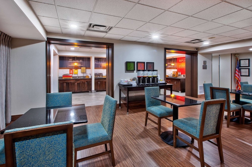Hampton Inn Clarion - photo 61