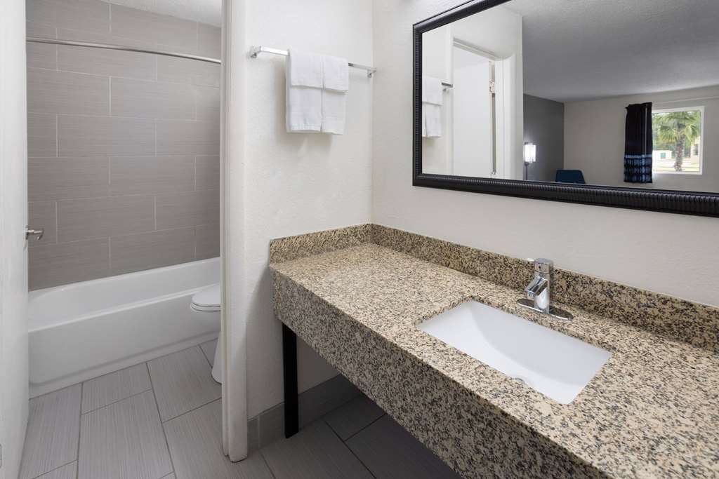 Super 8 By Wyndham Perry Ga - photo 10