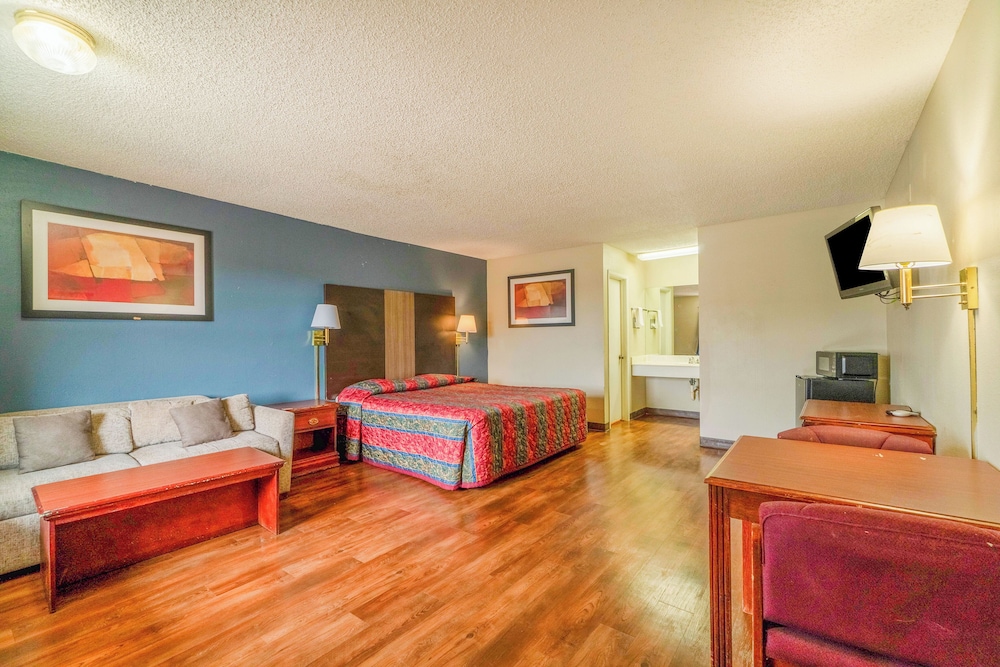 Executive Inn Mineral Wells - photo 20