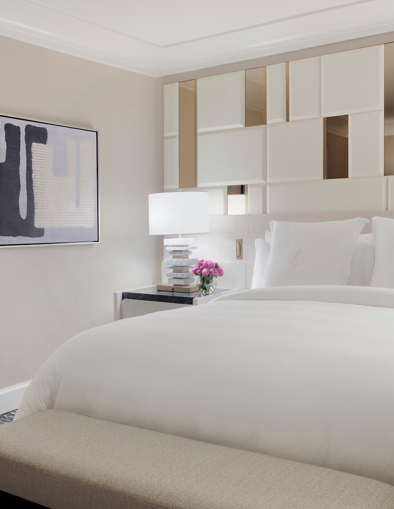 Four Seasons Hotel Las Vegas - photo 25