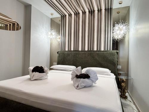 Cloud Nine Airport Residence Free Parking king — 4-Star Luxury Hotel in Cluj-Napoca, Romania
