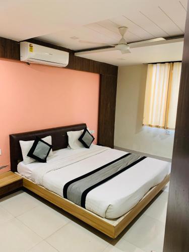 Hotel D9 Indore - carbon neutral hotel in Indore
