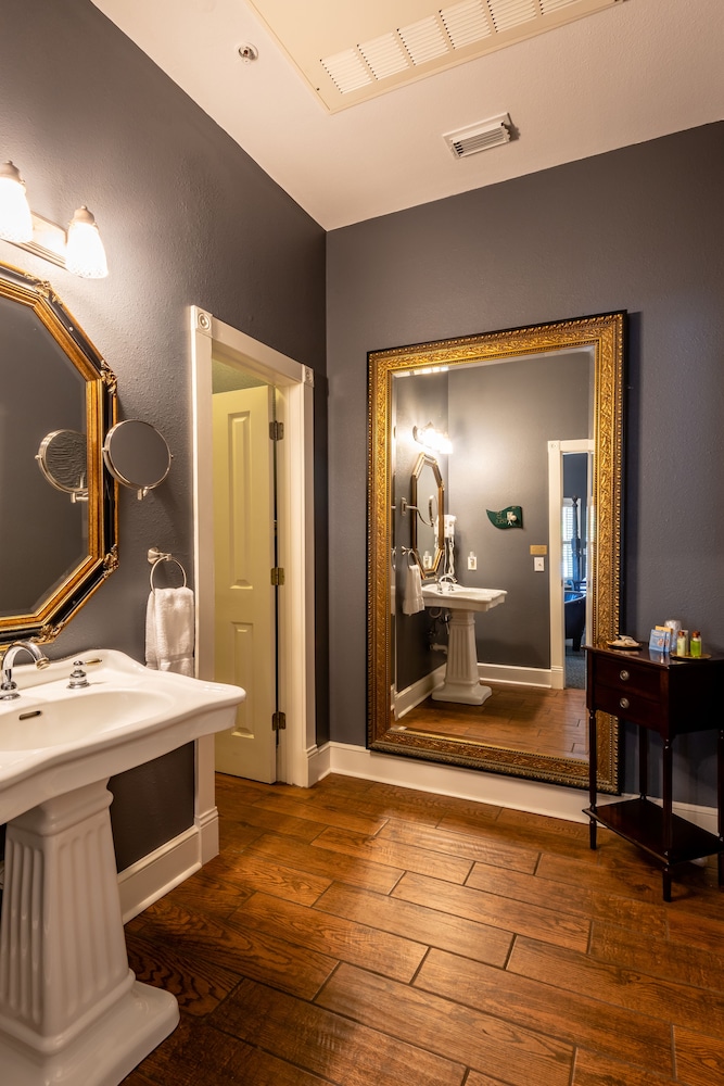 Gruene River Hotel & Retreat - photo 63