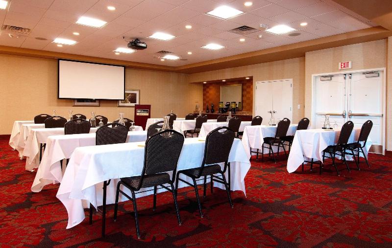 Hilton Garden Inn Rockford - photo 183