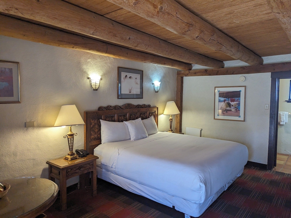 Sagebrush Inn & Suites - photo 39