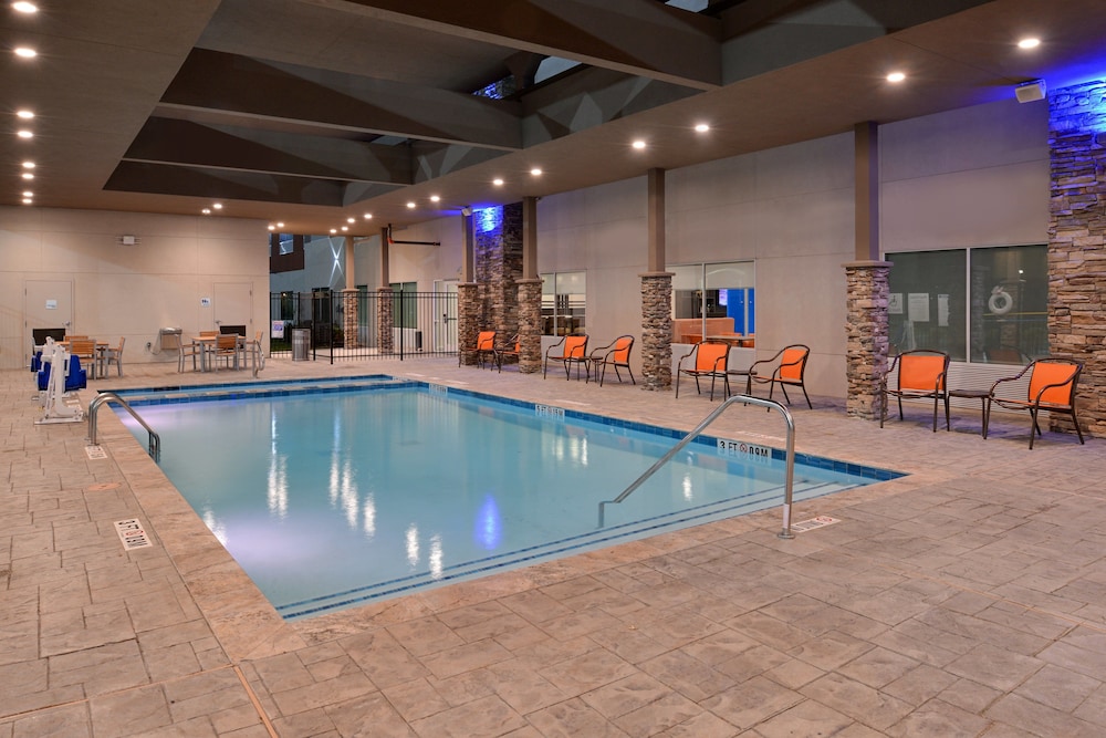 Holiday Inn Express & Suites Houston E Pasadena by IHG - photo 21