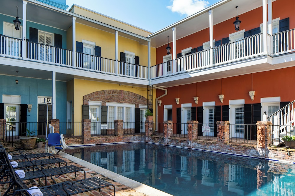 New Orleans Courtyard Hotel and Suites by the French Quarter - photo 15