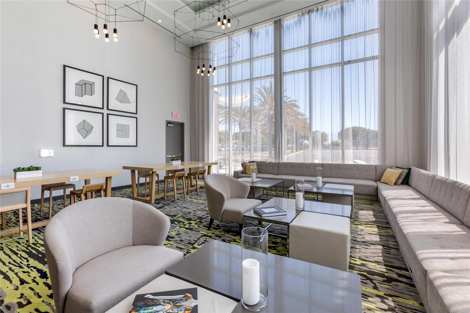 Cambria Hotel LAX - photo 9