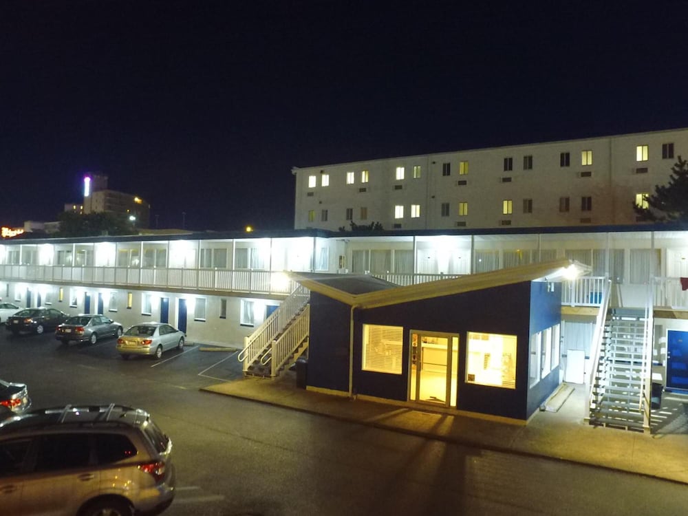 Cabana Motel - photo 41