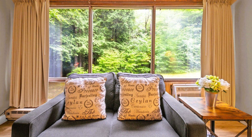 Evergreen Valley Inn - photo 10
