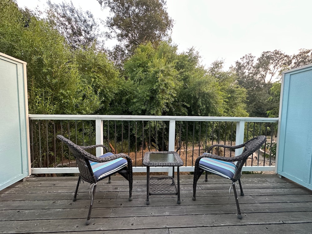 Bluebird Inn - photo 18