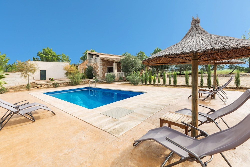 Sa Cunia - carbon neutral hotel in Campos