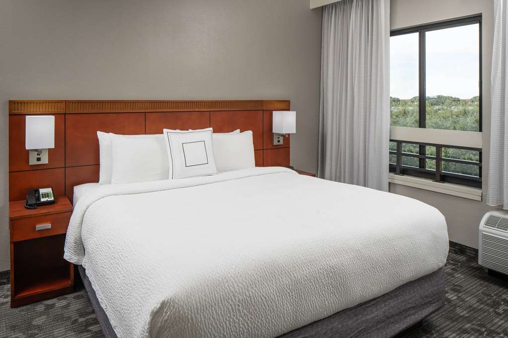 Sonesta Select Miami Lakes - photo 16