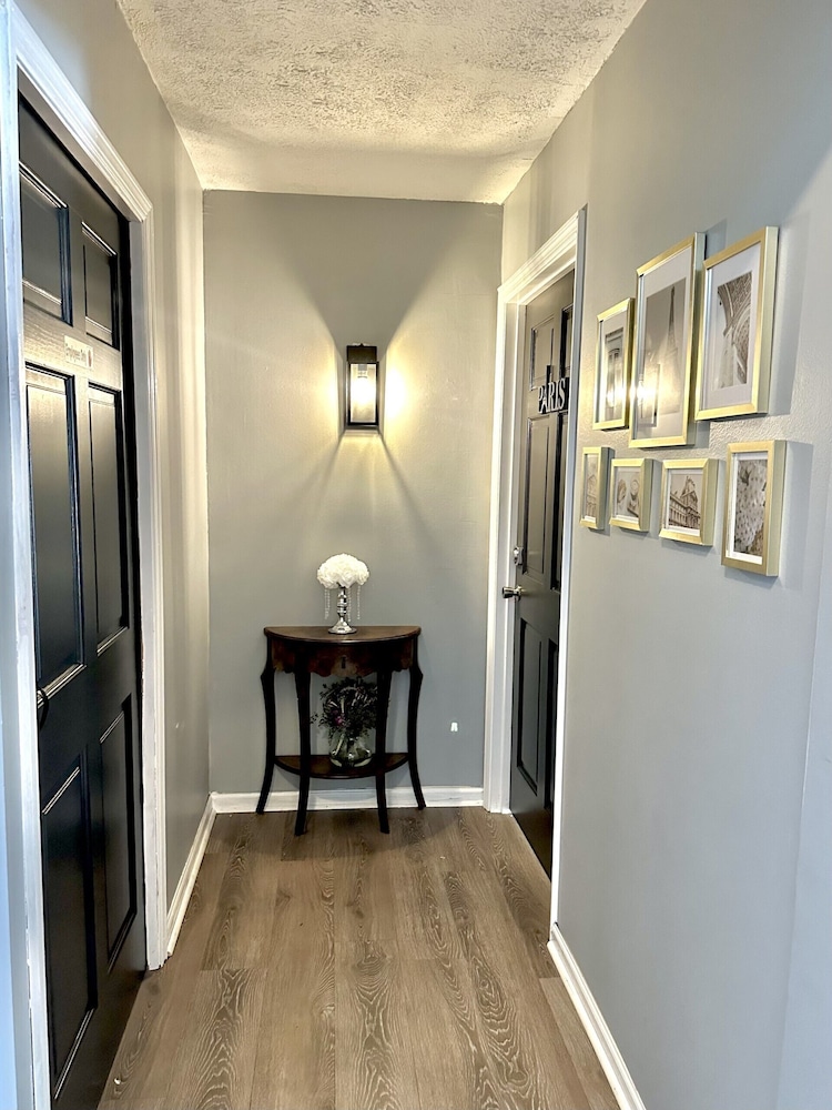 Speedway Legacy Inn - photo 3