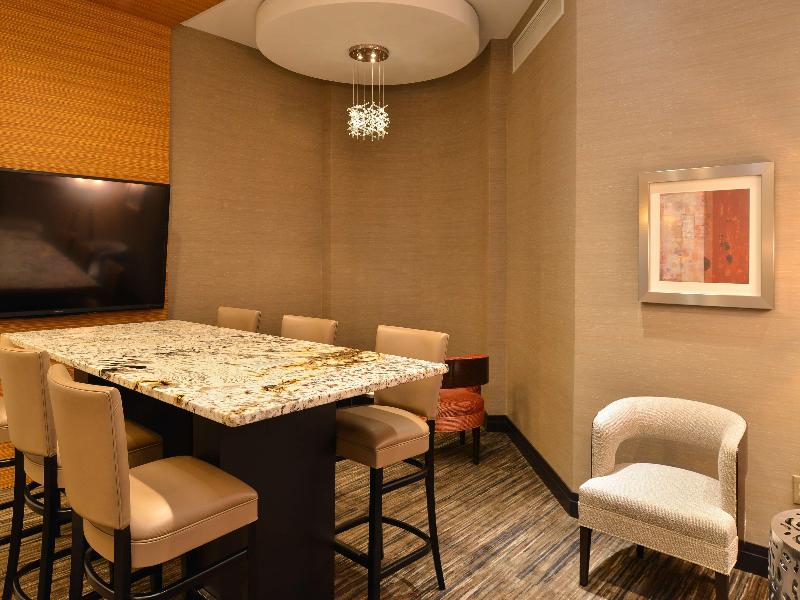 Hotel Belvoir Springfield — 4-Star Luxury Hotel in Springfield, United States