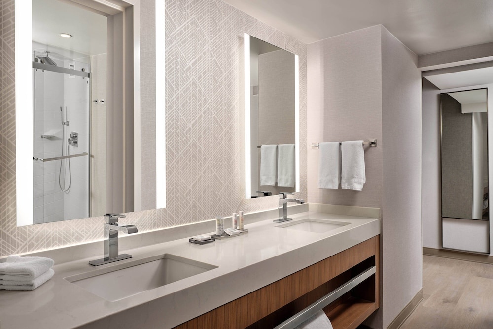 Fort Collins Marriott - photo 18