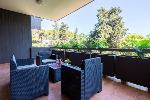 GuestHost Boscoincittà Apt with garage and whirlpool tub — 4-Star Luxury Hotel in Bari, Italy