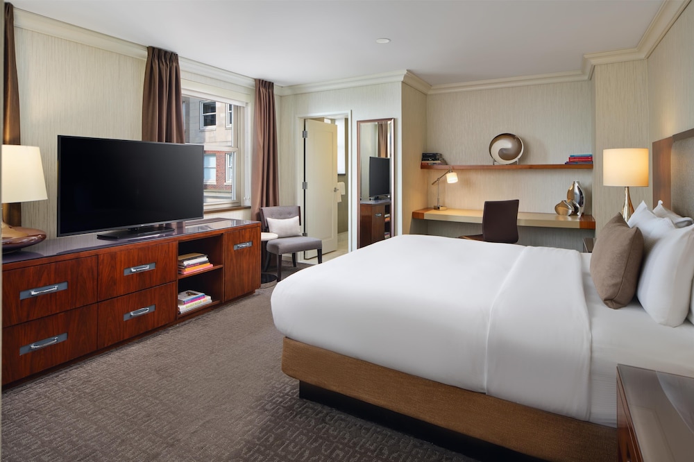 Hilton Chicago - photo 33