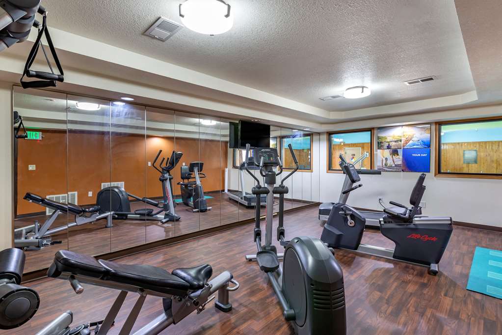 Comfort Inn & Suites Cedar Rapids North Collins Road - photo 50