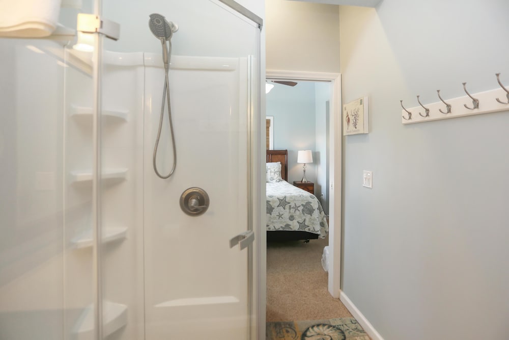 Coastal Cove by Pristine Properties Vacation Rentals — 4-Star Luxury Hotel in Port Saint Joe, United States