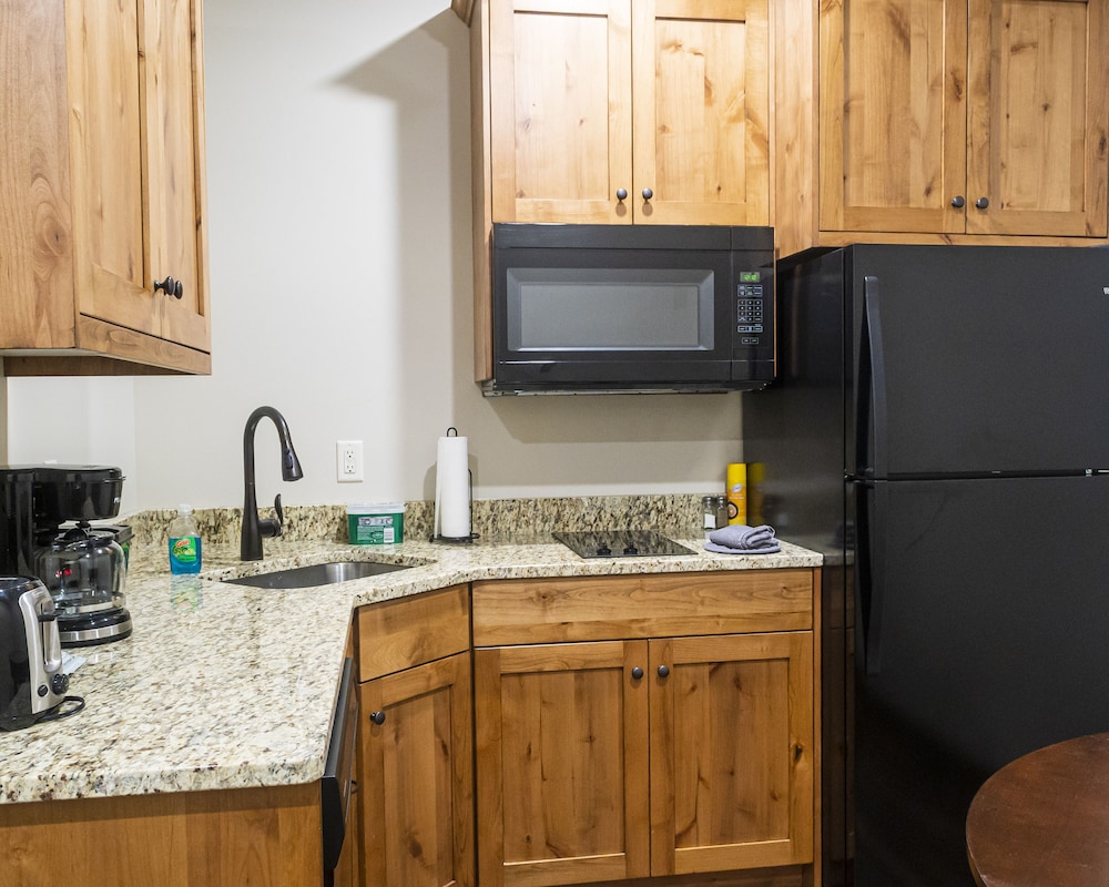 Sawtelle Mountain Resort - photo 23