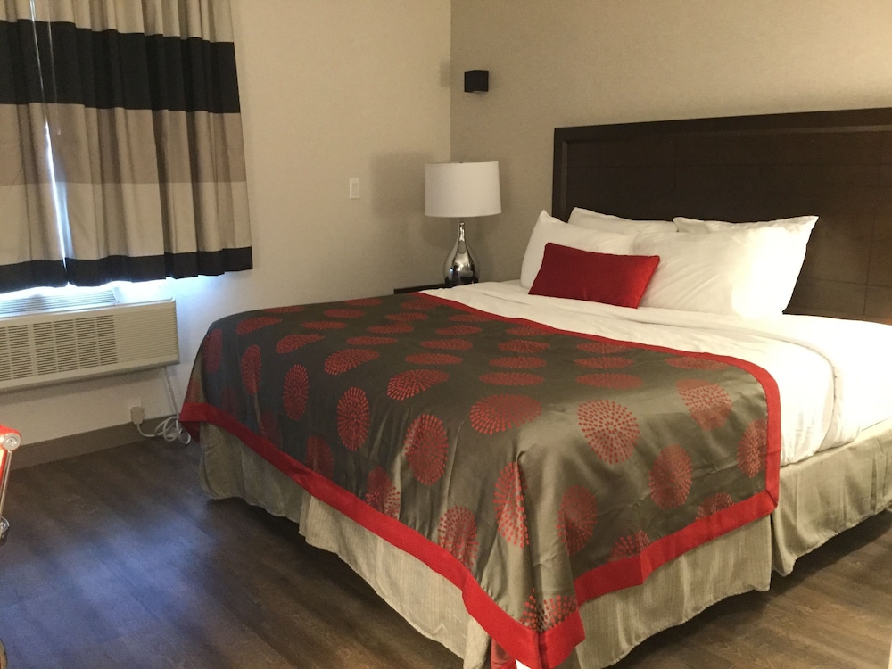 Ramada by Wyndham Bronx Terminal - photo 7
