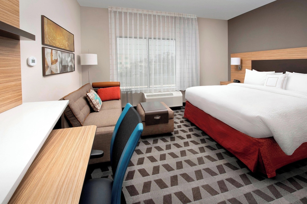 TownePlace Suites by Marriott College Park - photo 12