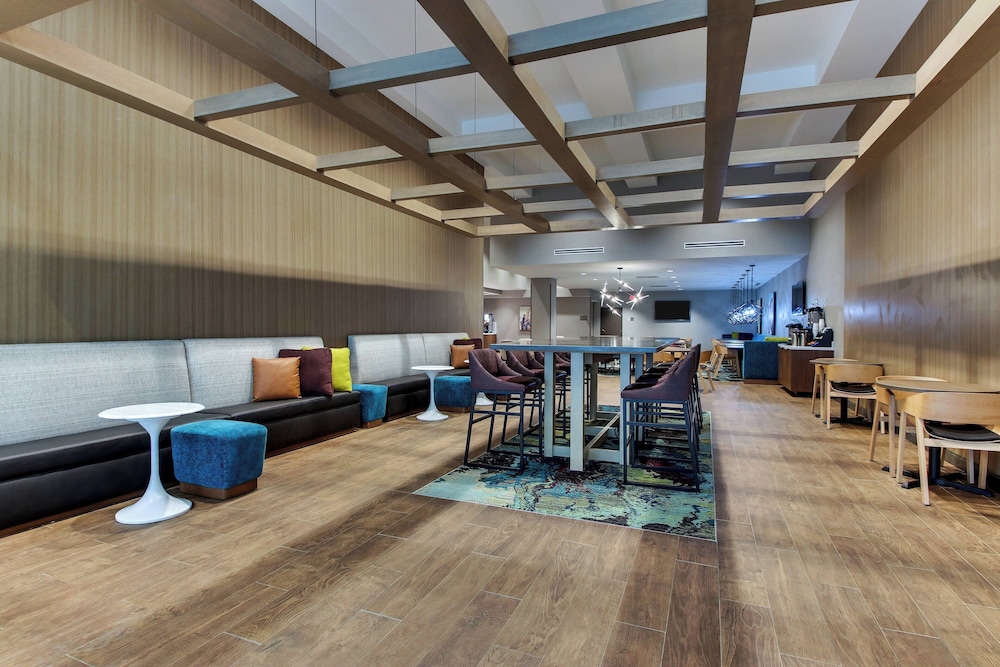 Fairfield Inn & Suites by Marriott Birmingham Downtown - photo 4