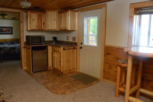 Riverside Resort - photo 99